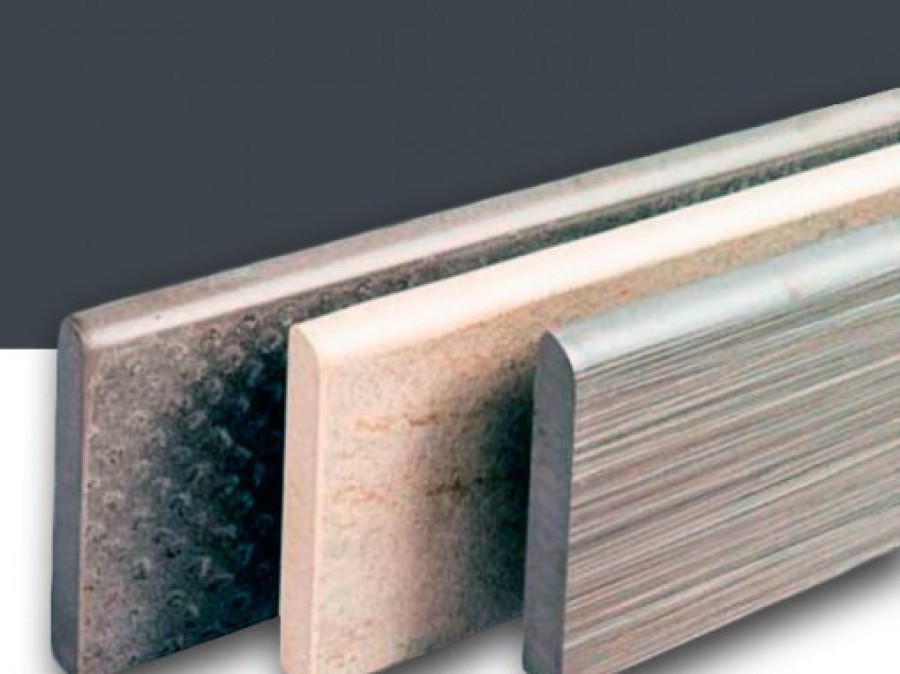 Rodapié <strong>romado</strong>